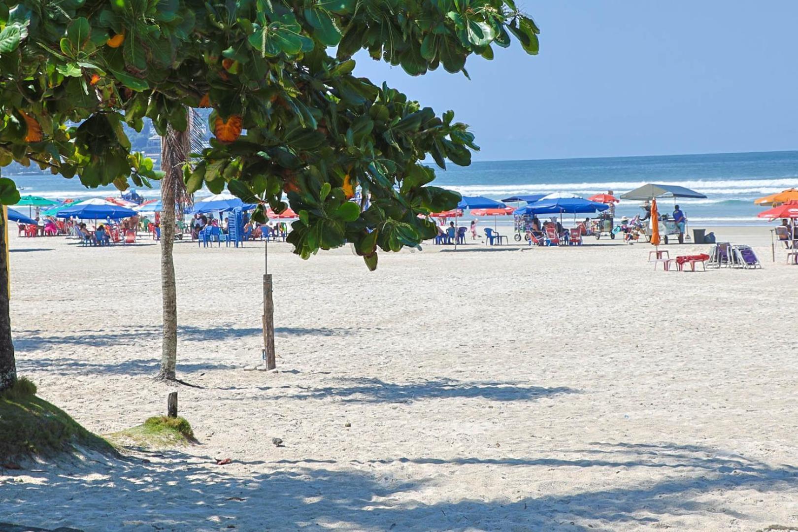 Apto A 500 Metros Da Praia Da Enseada Guarujá Esterno foto